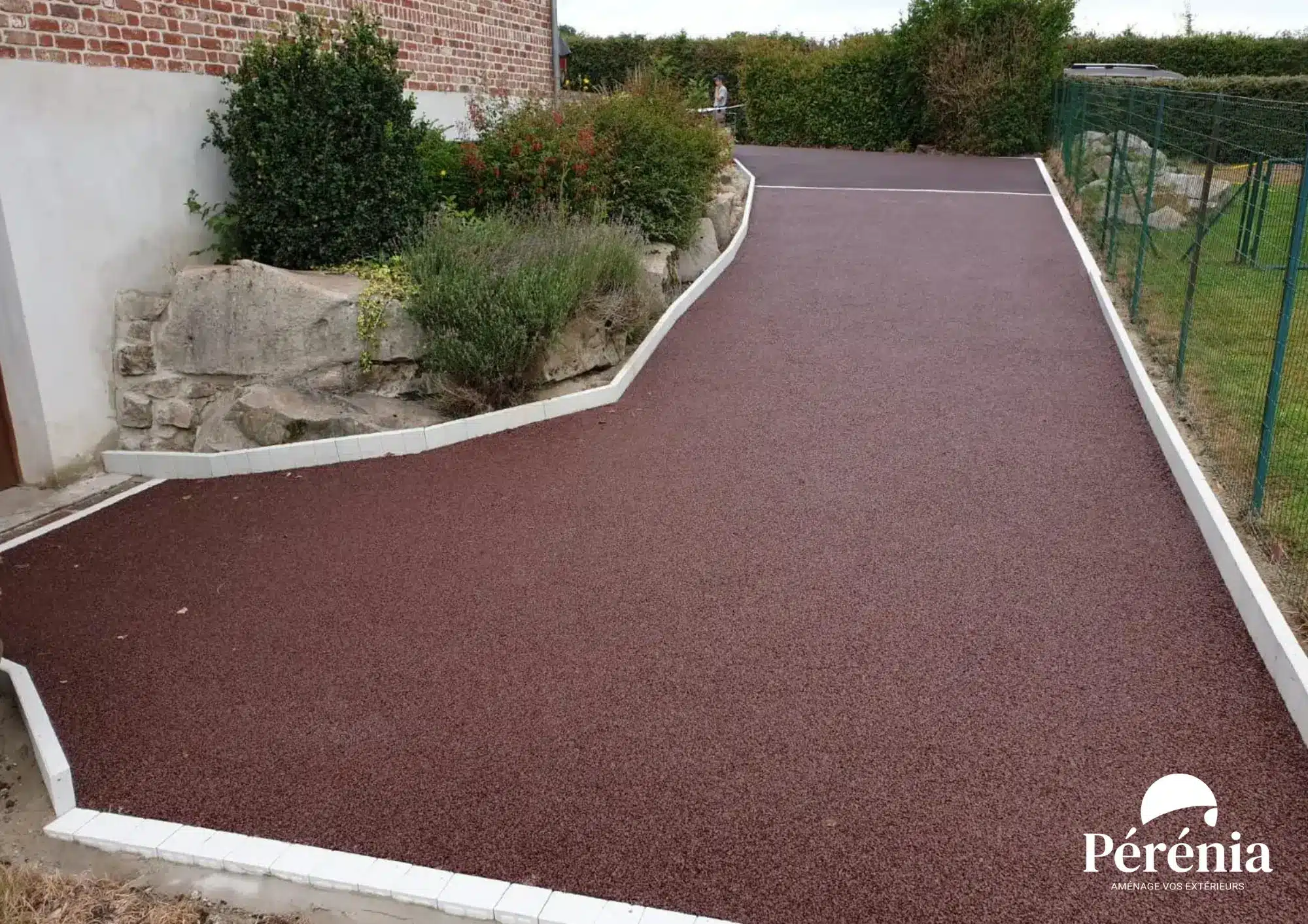 Allée de garage enrobé rouge 2