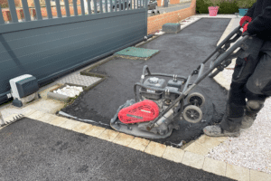 Pose gazon synthétique8